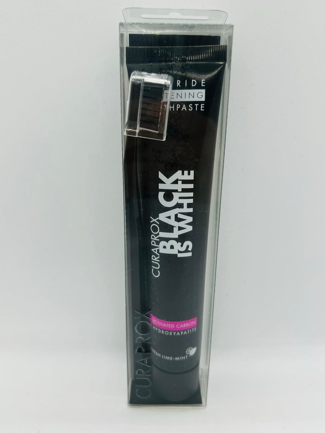 Curaprox Black is white