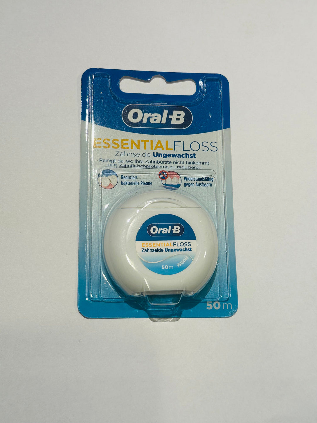 Oral B Essential Floss